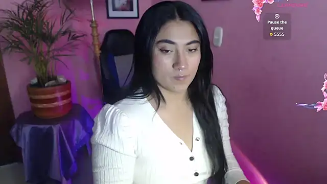 bunnyemilyrose36 online show from 12/03/25, 02:59