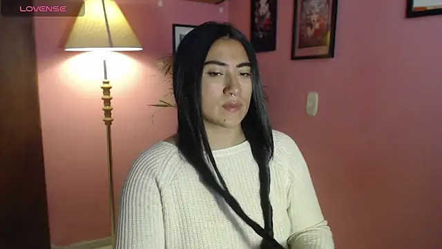 bunnyemilyrose36 online show from 05/07/26, 02:33