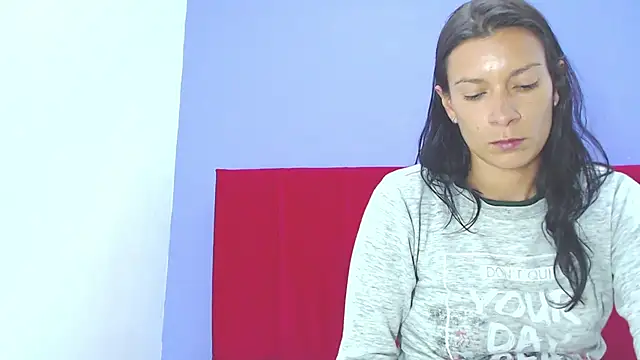 adelahotsexcm101 online show from 02/18/25, 01:43