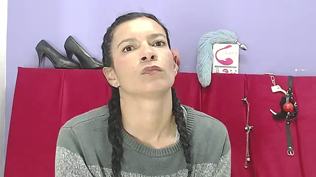 adelahotsexcm101 online show from 03/08/25, 10:02