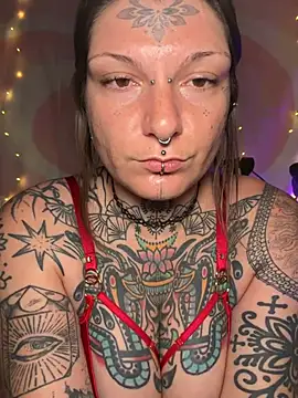 lizzardqueeen online show from 03/23/26, 06:17