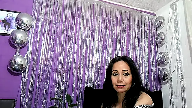 Snapshot of Zara47sweet chatting on 01/18/25, 02:25 Zara47sweet online show from 01/18/25, 02:25