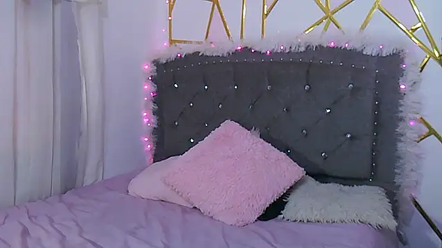 Snapshot of Zara47sweet chatting on 11/29/25, 09:29 Zara47sweet online show from 11/29/25, 09:29