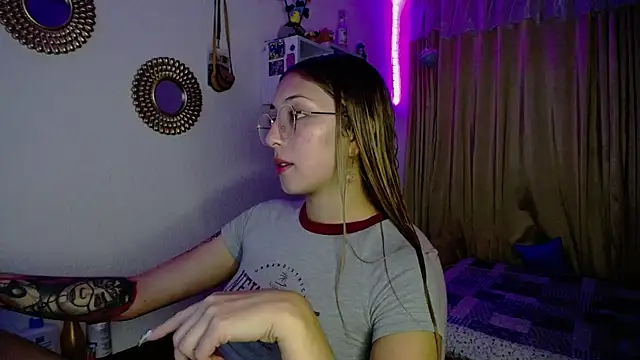 Soffy-brooks online show from 12/10/24, 04:45