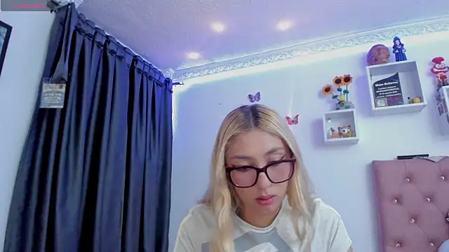 Soffy-brooks online show from 05/31/26, 06:42