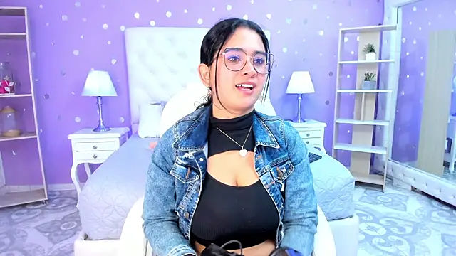 scarlette 15  online show from 10/11/25, 03:28