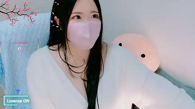 yukinko o  online show from 04/28/26, 12:43