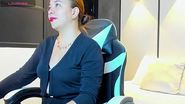 alma fenix online show from 10/14/25, 12:50