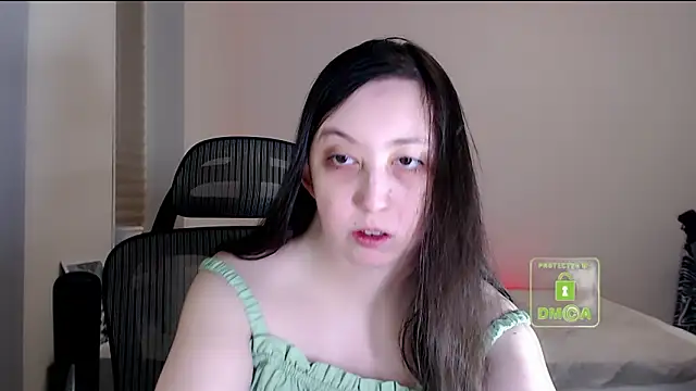 cute and hot online show from 02/01/26, 03:32