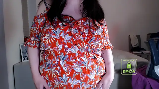 cute and hot online show from 03/18/26, 04:43