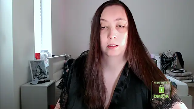 cute and hot online show from 05/31/26, 12:45