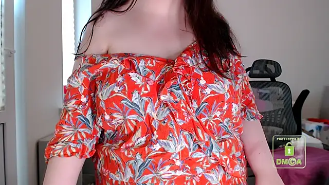 cute and hot online show from 07/07/26, 03:49