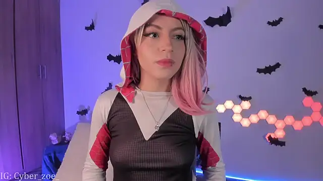 cyberzoe online show from 11/07/25, 12:49