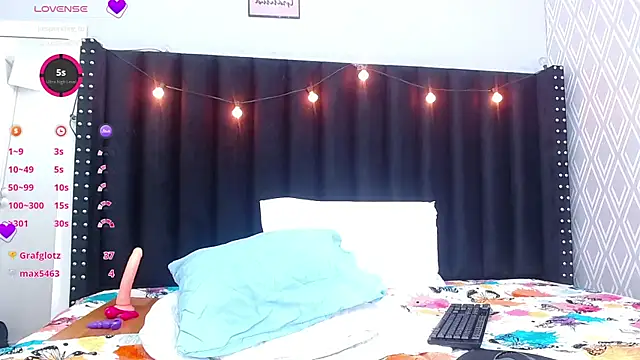 hotlatinateacher online show from 01/18/25, 01:30