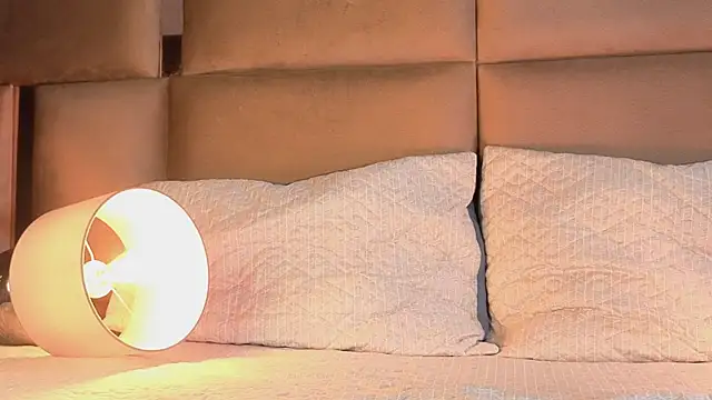 angelinepossy online show from 01/12/26, 09:09