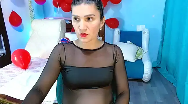 Snapshot of venus_swet_ chatting on 02/20/25, 01:36 venus swet online show from 02/20/25, 01:36