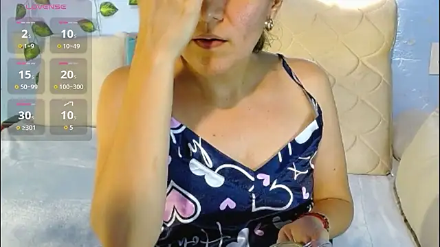 venus swet  online show from 03/17/26, 01:43