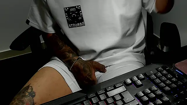 Snapshot of stebankechima chatting on 11/08/25, 12:44 stebankechima online show from 11/08/25, 12:44