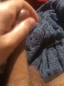 Snapshot of darksmoke011 chatting on 01/24/25, 02:39 darksmoke011 online show from 01/24/25, 02:39