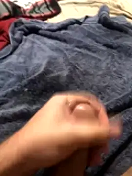 Snapshot of darksmoke011 chatting on 10/25/25, 02:19 darksmoke011 online show from 10/25/25, 02:19