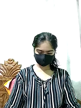 Arisha- online show from 01/31/25, 04:59