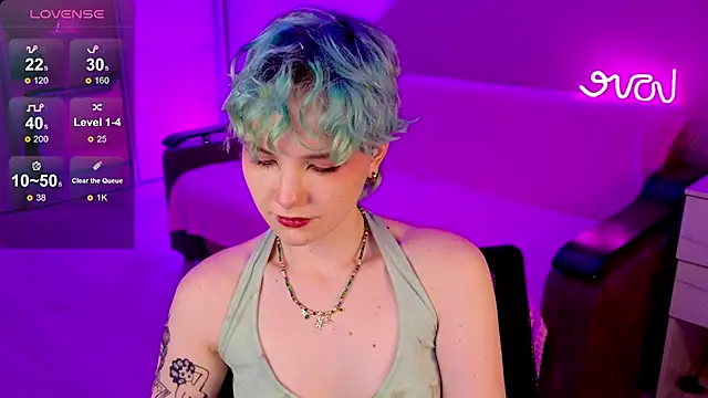 School Love online show from 12/25/24, 07:13