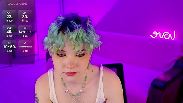 School Love online show from 01/20/25, 04:12