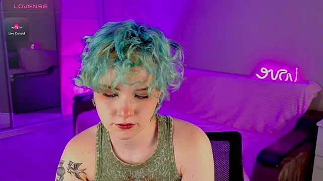 School Love online show from 02/27/25, 01:07