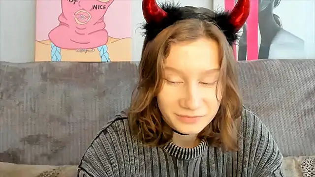 EnigmaSee online show from 02/11/25, 07:54