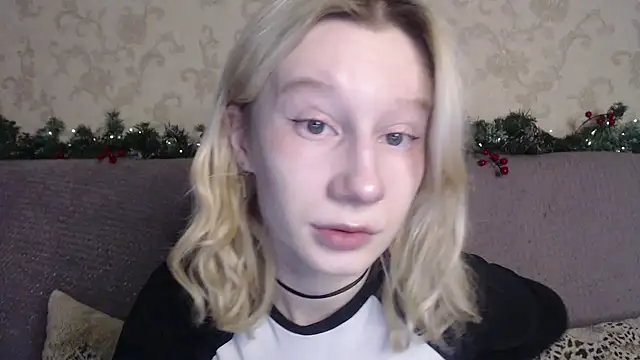 EnigmaSee online show from 12/23/25, 01:58