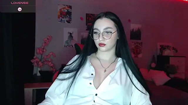 Fluffy Tiffy online show from 02/27/25, 05:02