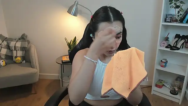  BellaEvans  online show from 03/07/25, 05:51