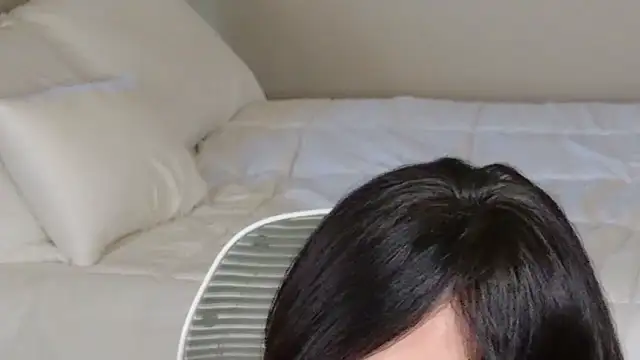 xprettysmilex online show from 10/02/25, 08:16