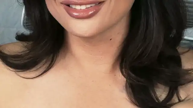 xprettysmilex online show from 02/11/26, 10:26