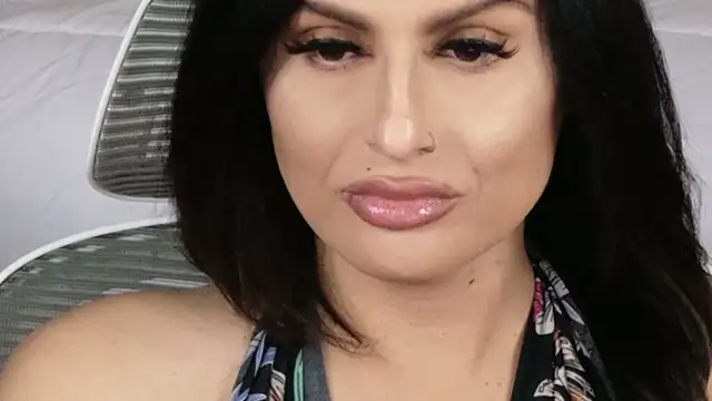 xprettysmilex online show from 03/12/26, 08:48