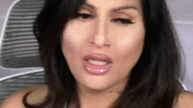 xprettysmilex online show from 04/22/26, 07:37