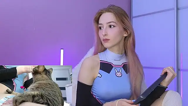 MichaDenver online show from 01/30/25, 01:10