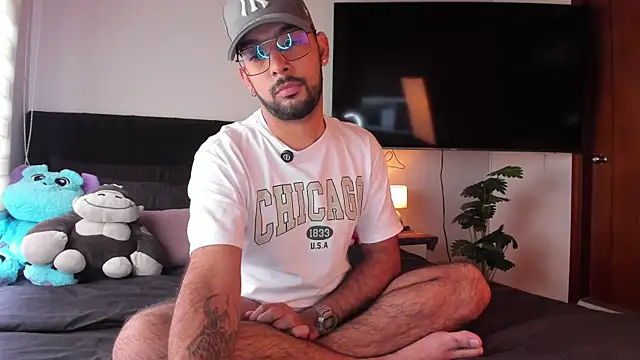 Snapshot of _PauloDaSilva_ chatting on 03/19/26, 05:28 PauloDaSilva online show from 03/19/26, 05:28