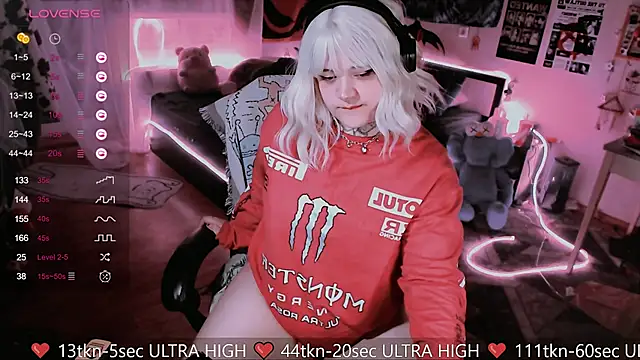 noori  hope online show from 01/29/25, 10:32