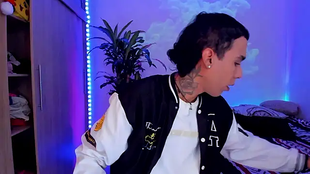 aldrinwhite online show from 01/07/26, 03:47