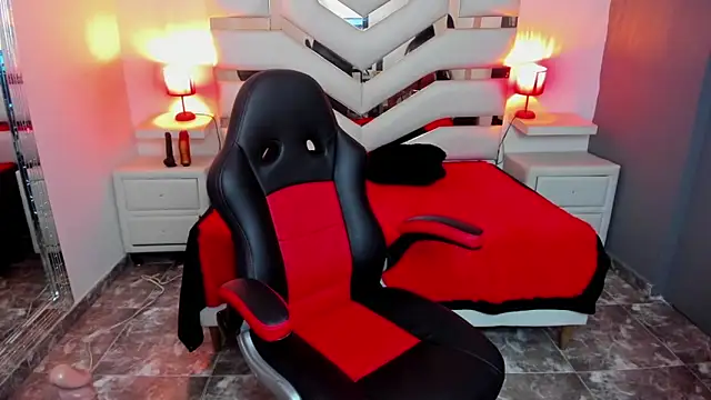 KateTompson  online show from 01/19/26, 04:00