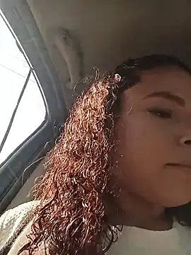 Mommy-Hot online show from 09/16/25, 01:01