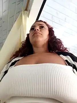 Mommy-Hot online show from 10/09/25, 01:09