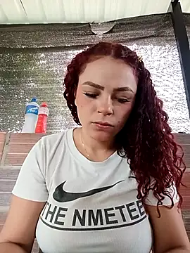 Mommy-Hot online show from 01/06/26, 01:26