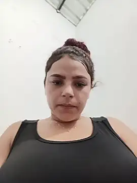 Mommy-Hot online show from 05/13/26, 01:03