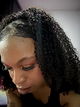 Melany Williams online show from 10/08/25, 01:47