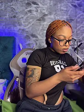 Melany Williams online show from 03/31/26, 01:00