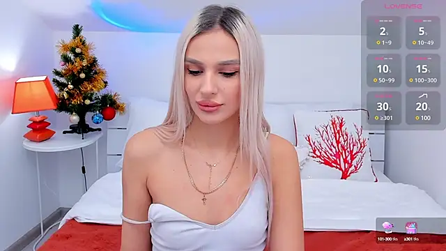 MissLoou online show from 12/30/24, 06:20