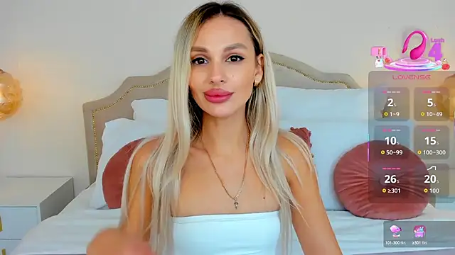 MissLoou online show from 09/23/25, 05:10