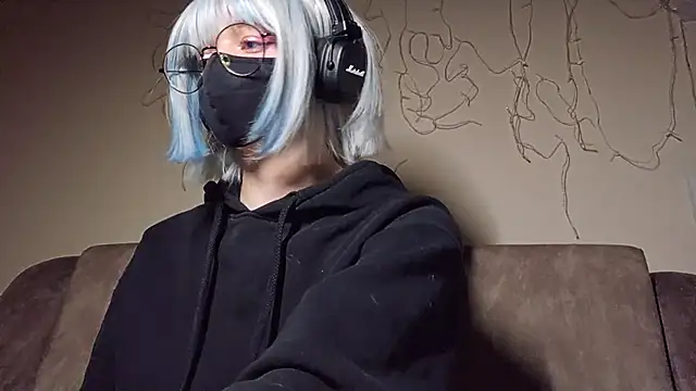 DanaWard online show from 09/24/25, 09:51